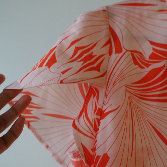 J.Crew Factory orange pink neon floral tulip flutter sleeve top XS 0 - Picture 3 of 10